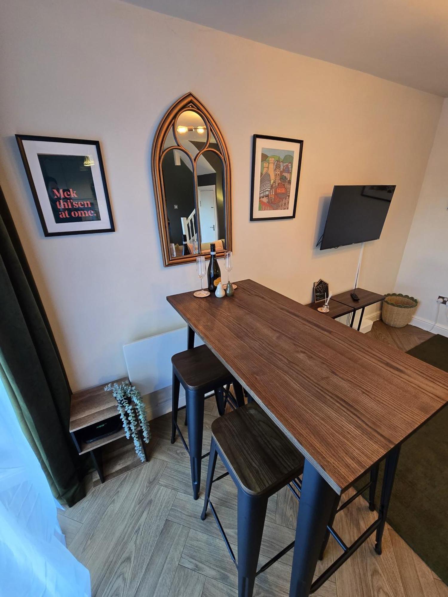 Apartment Angels - Hidden Gem